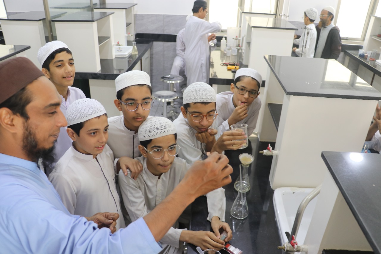 alkhalil (10) alkhalil (10)