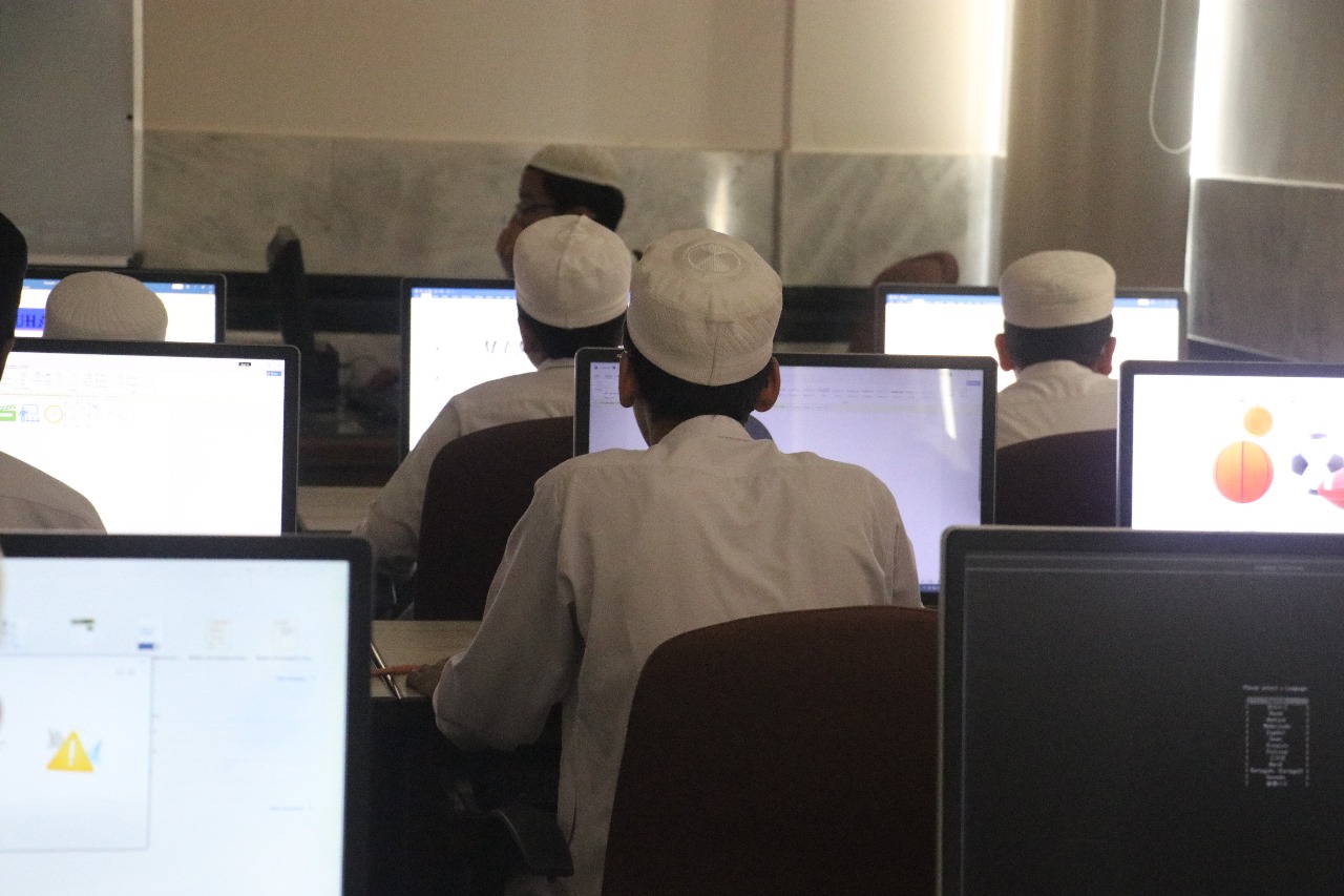 alkhalil (28) alkhalil (28)